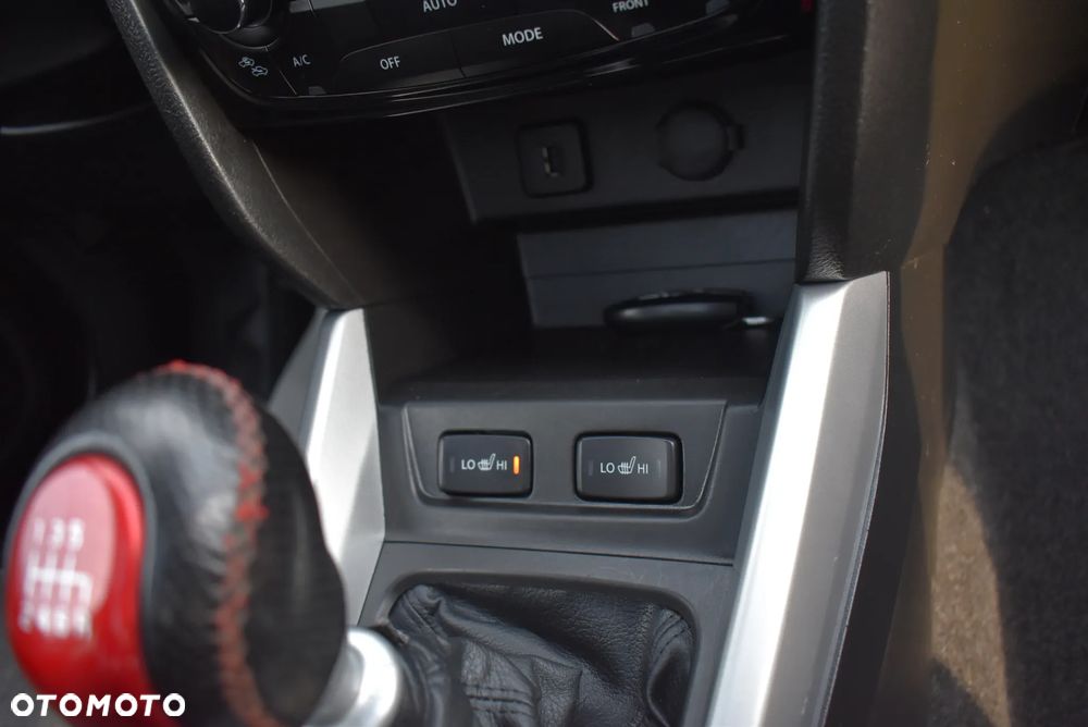 Suzuki Vitara 1.6 DDiS (4x4) Allgrip Comfort - 35