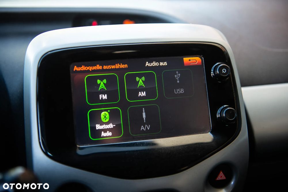 Toyota Aygo x-play Eco - 15