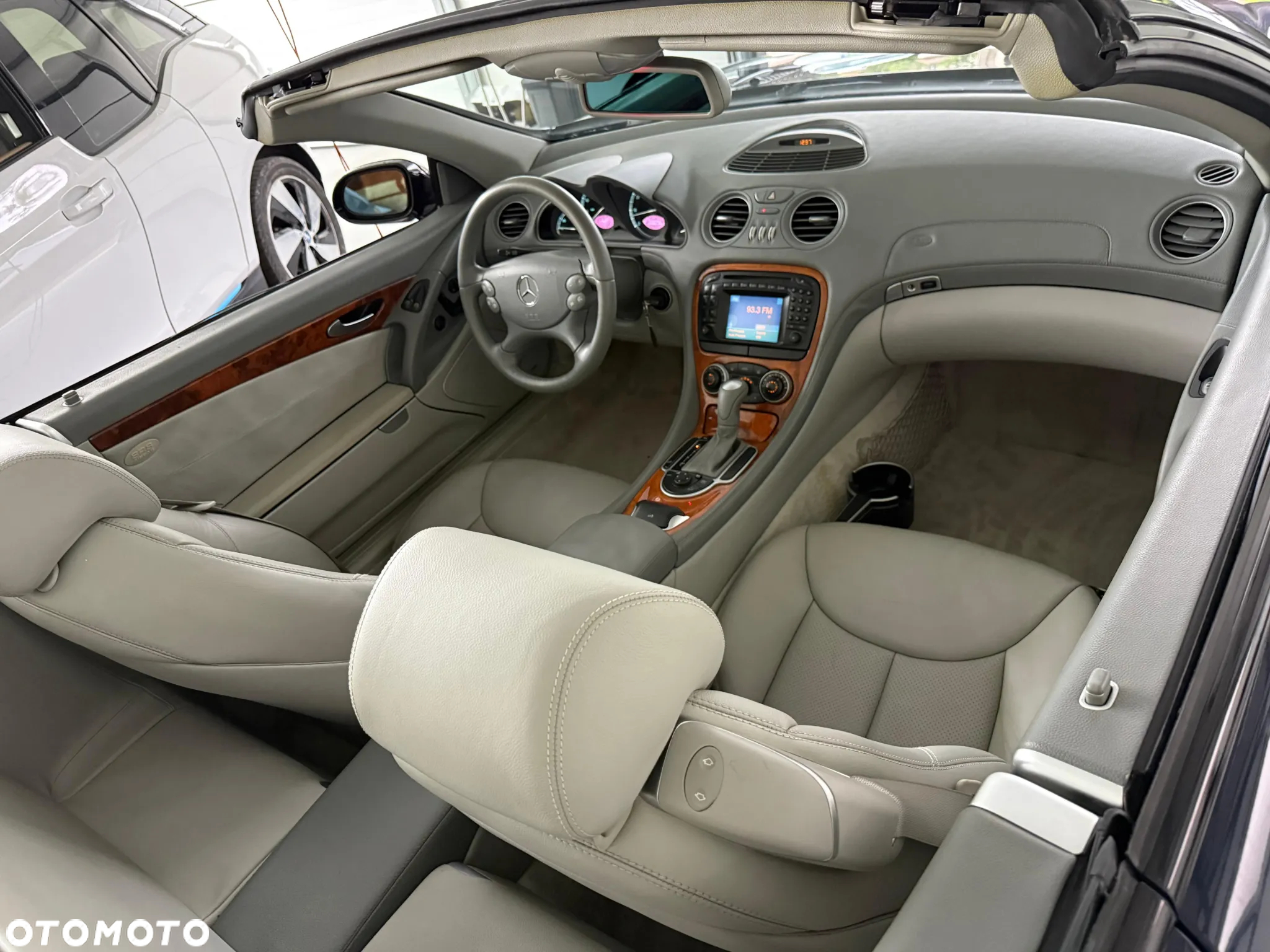 Mercedes-Benz SL 500 - 21
