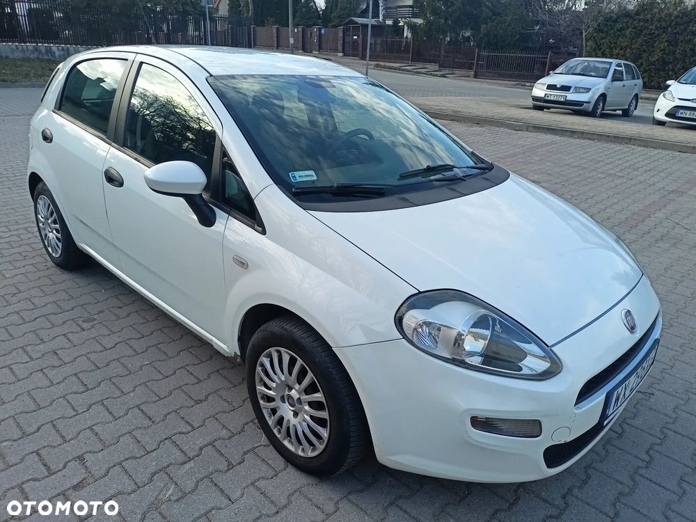 Fiat Punto 1.4 Estiva S&S - 8