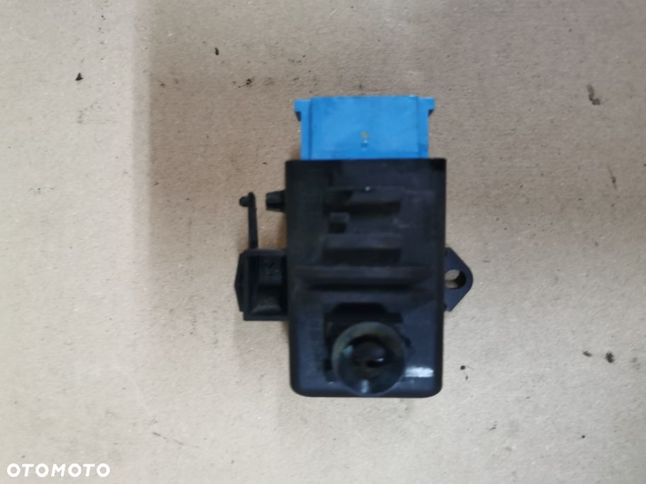 Vw T5 Lift  Multivan moduł grzania foteli 5K0959772A - 1