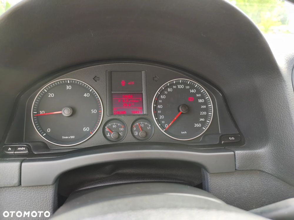 Volkswagen Golf Plus 1.9 TDI Tour - 6