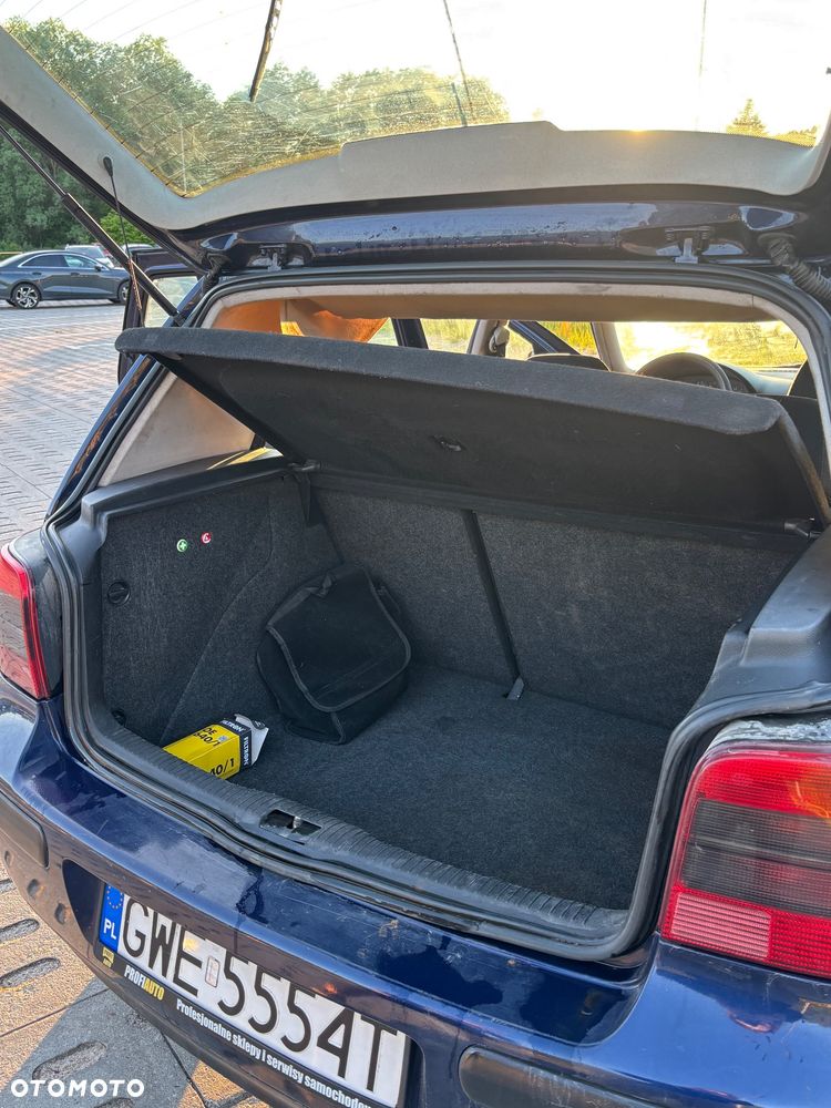 Volkswagen Golf 1.9 TDI - 17