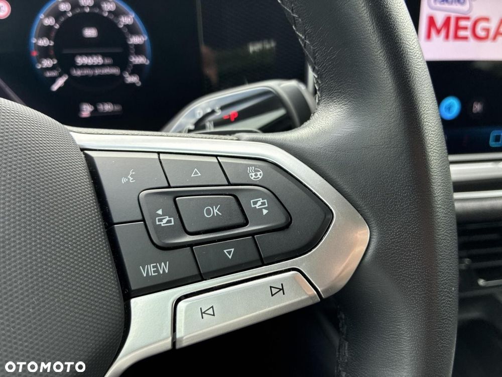 Volkswagen Passat - 15