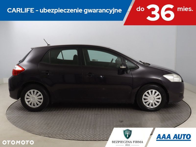 Toyota Auris - 8