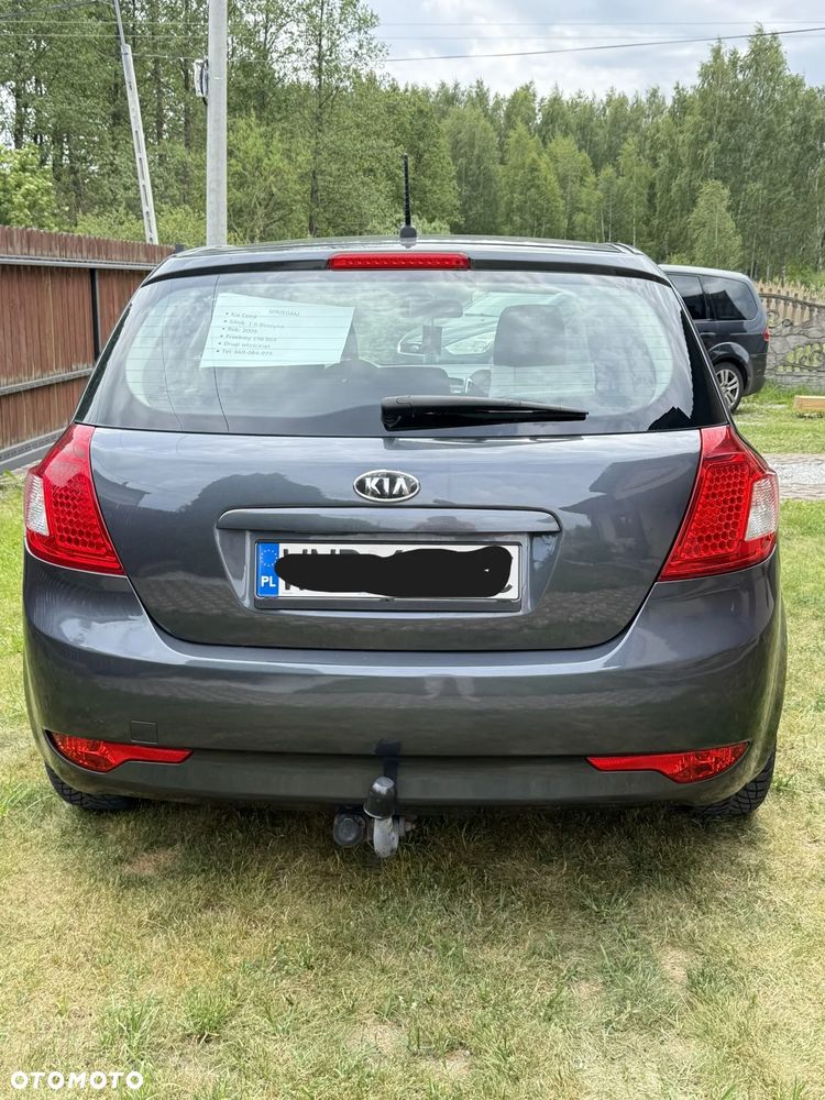 Kia Ceed - 3