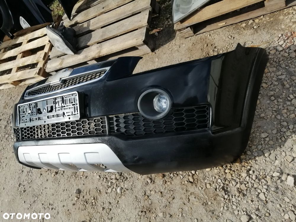 Chevrolet Captiva C100 zderzak przód maska błotniki kod lakieru 19U Black Mica bez korozji EU - 5