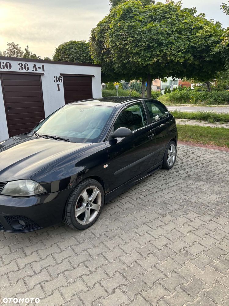 Seat Ibiza SC 1.4 16V Entry - 3