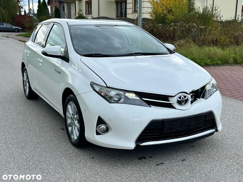 Toyota Auris 1.6 Life+ - 10