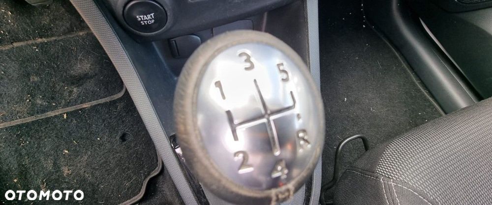Renault Clio - 13