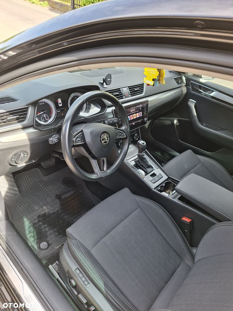 Skoda Superb 2.0 TSI L&K DSG - 16