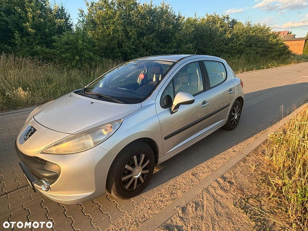 Peugeot 207 1.6 HDi 16V U Move - 3