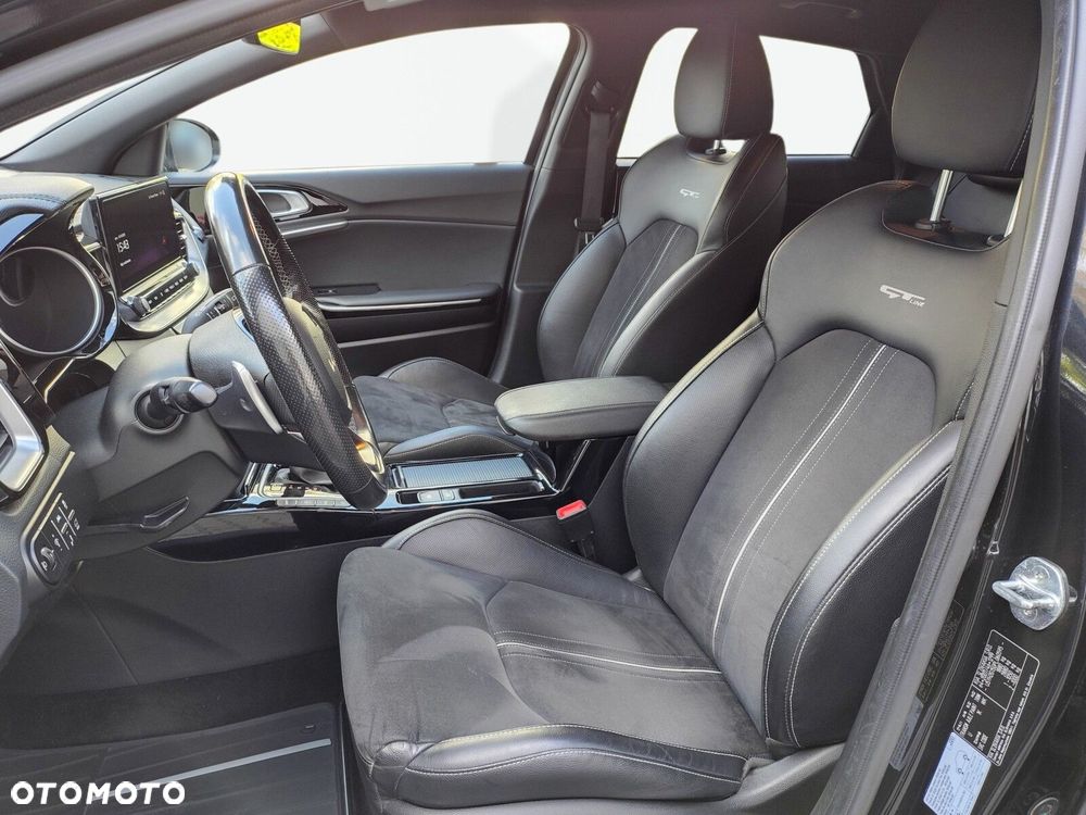 Kia ProCeed 1.5 T-GDI GT Line DCT - 13