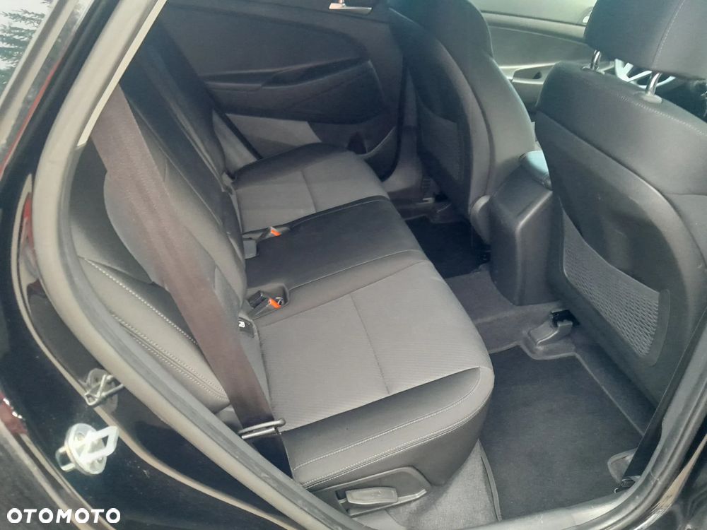 Hyundai Tucson 1.6 CRDi 2WD Trend - 21