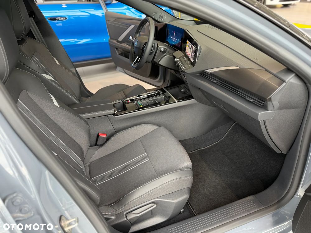 Opel Astra 1.2 T mHEV GS eDTC - 19