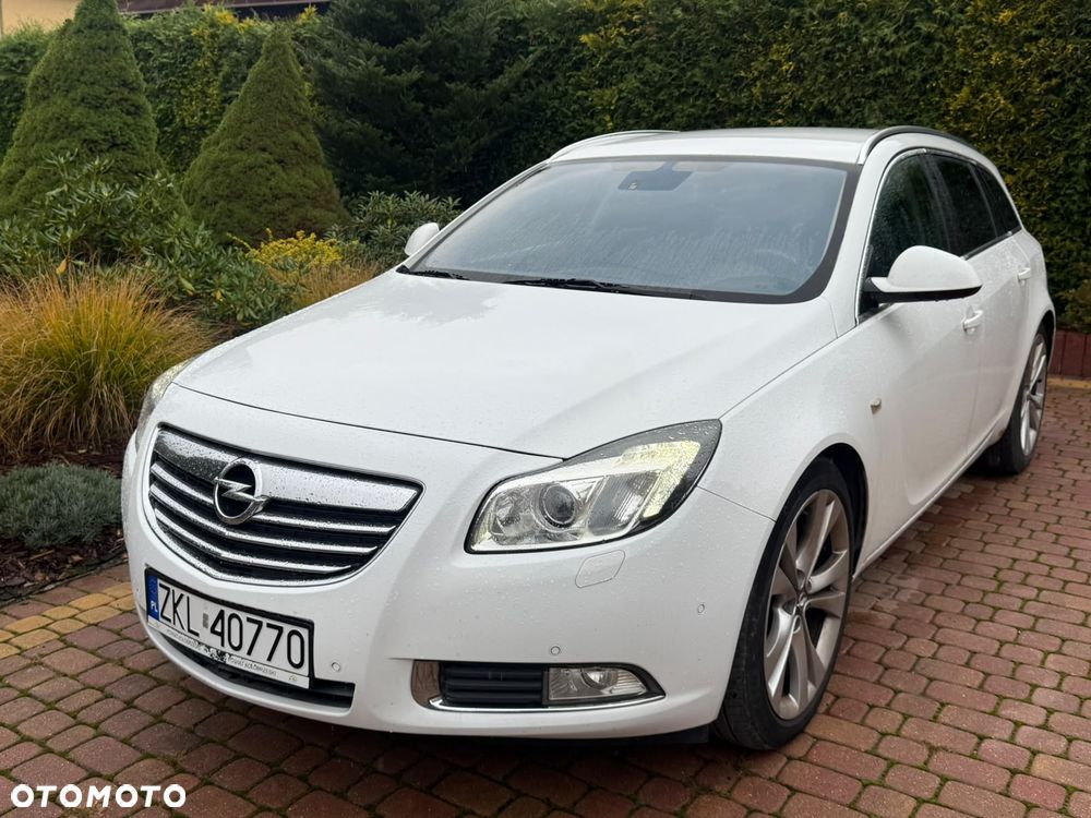 Opel Insignia 2.0 T Cosmo - 3