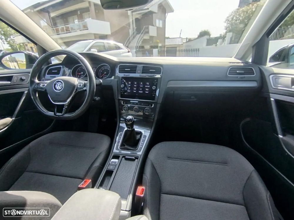 VW Golf - 20