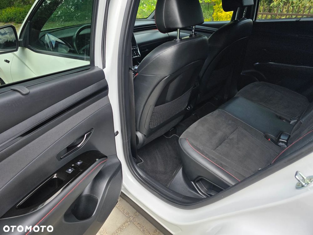 Hyundai Tucson 1.6 CRDi 48V-Hybrid 2WD DCT N Line - 16
