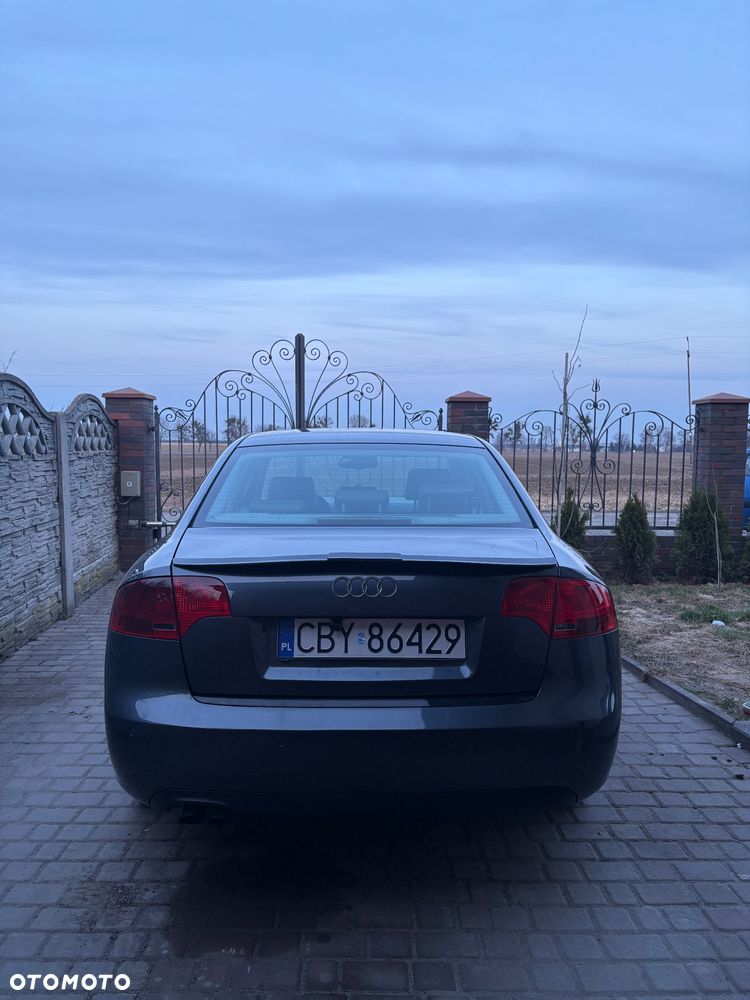 Audi A4 Limousine 2.0 TDI - 9
