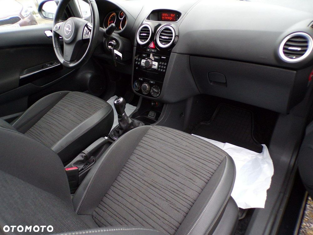 Opel Corsa - 19