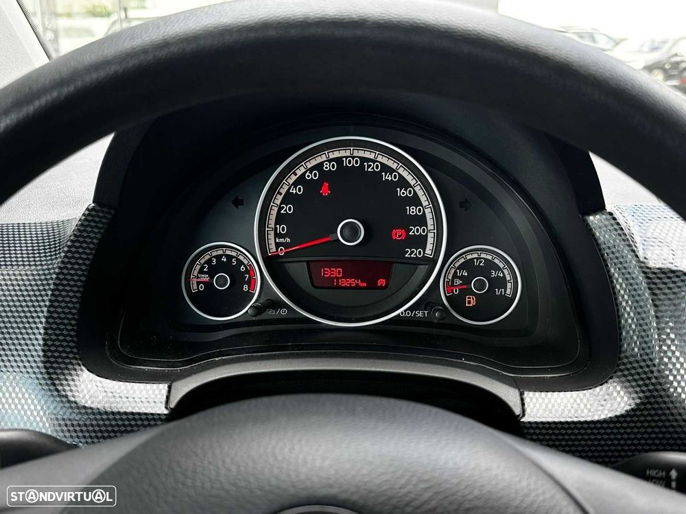 VW Up! 1.0 BlueMotion Move - 11