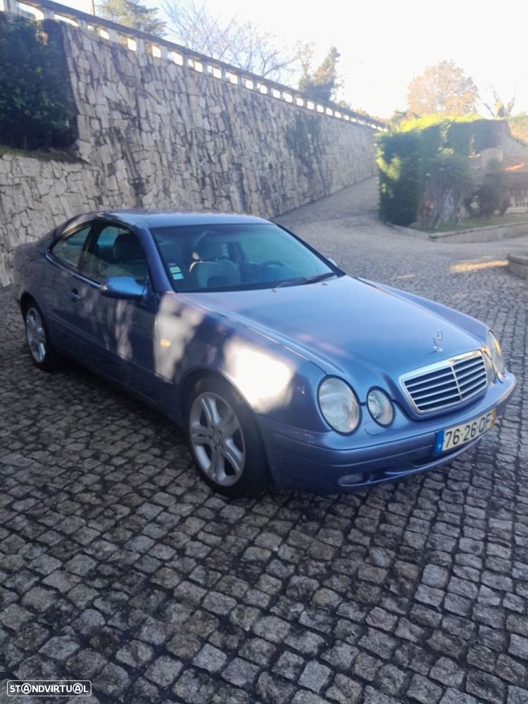 Mercedes-Benz CLK 230 - 3