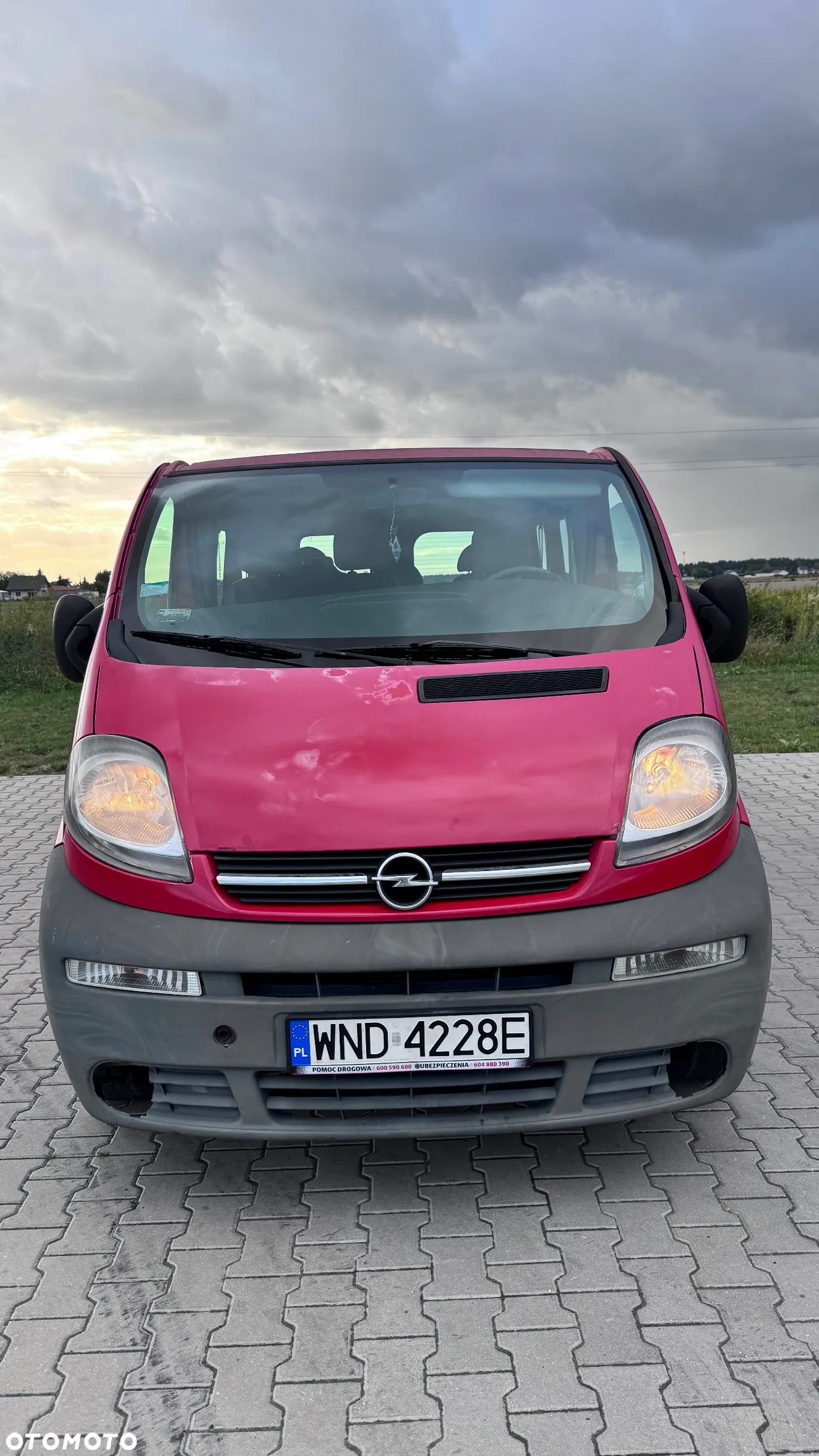 Opel Vivaro - 9