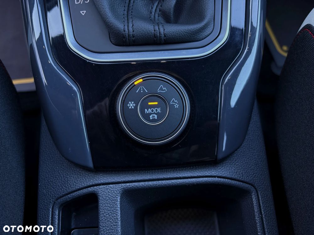 Volkswagen T-Roc 2.0 TSI OPF 4MOTION DSG Sport - 34