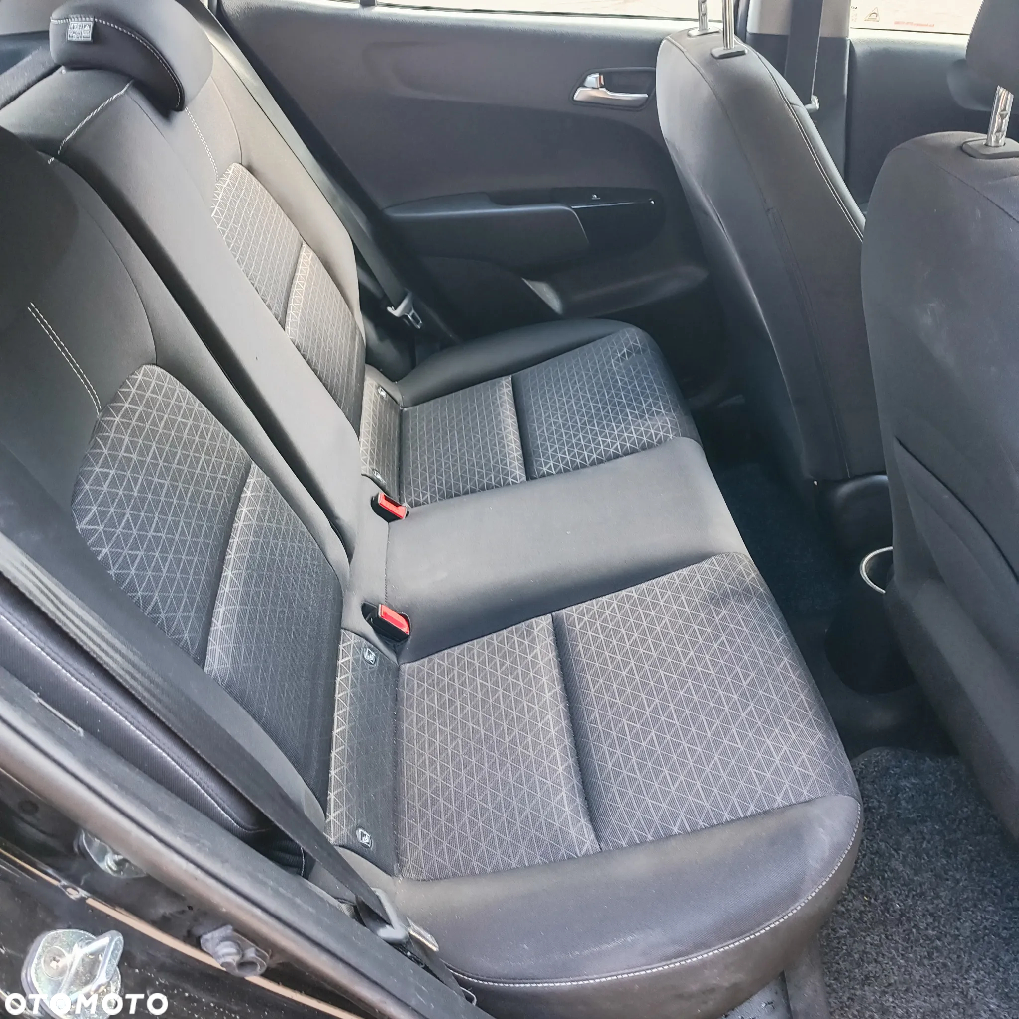 Kia Picanto 1.0 Dream-Team Edition - 6