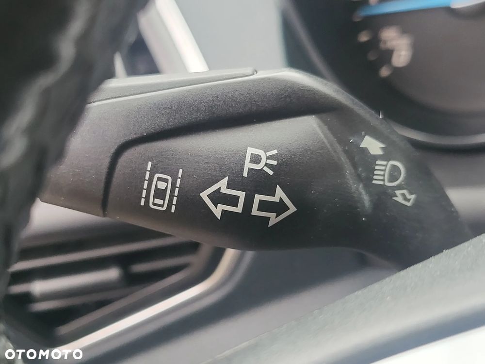 Ford Grand C-MAX 2.0 TDCi Titanium - 26