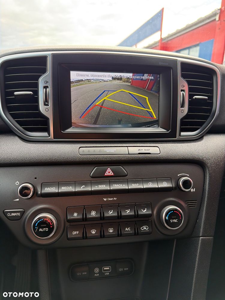 Kia Sportage 1.6 GDI 2WD DREAM-TEAM EDITION - 25