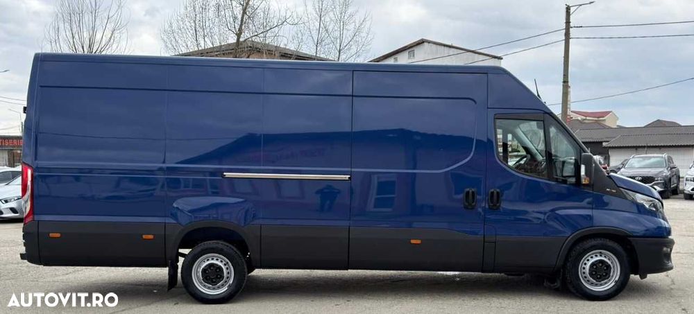 Iveco DAILY - 7