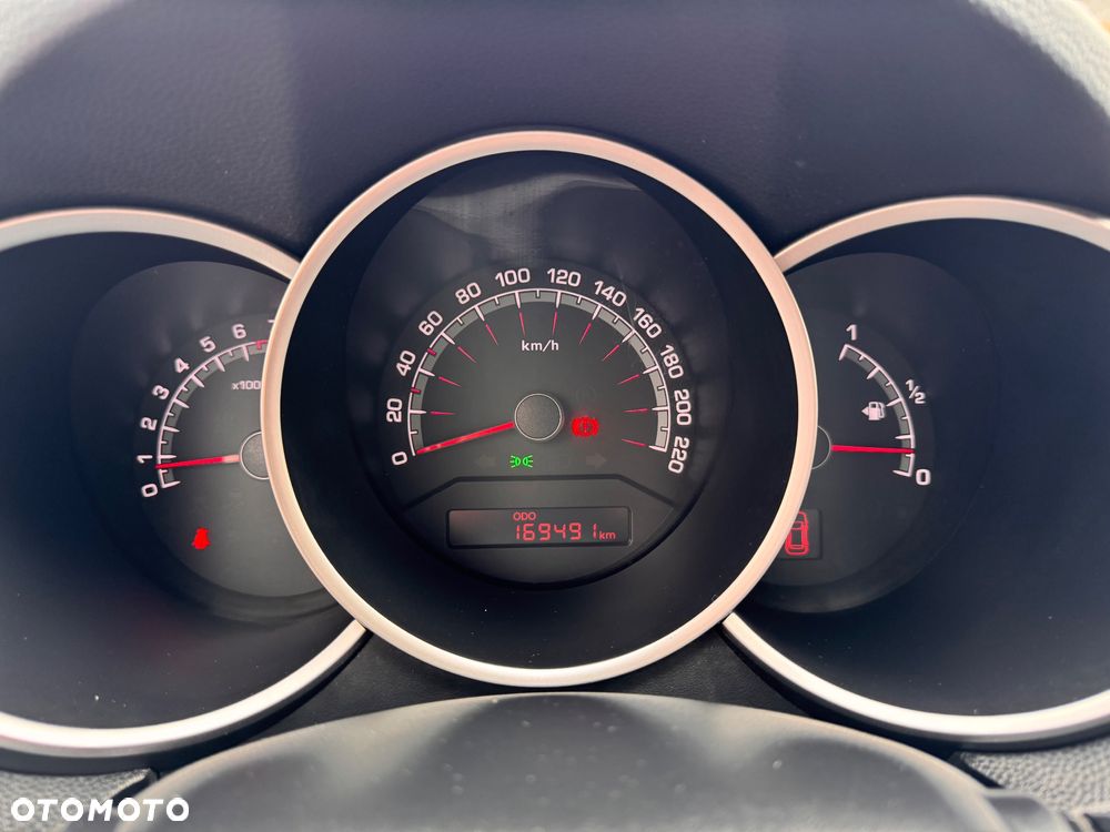 Kia Venga 1.4 Business Line - 20