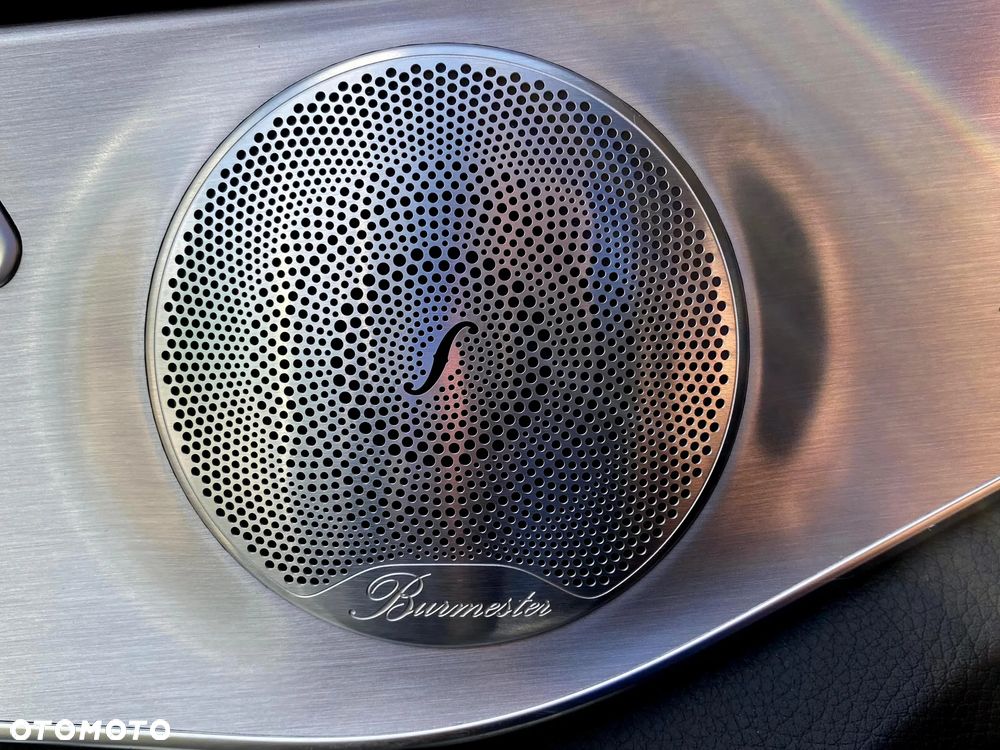 Mercedes-Benz Klasa C 200 4Matic 9G-TRONIC - 22