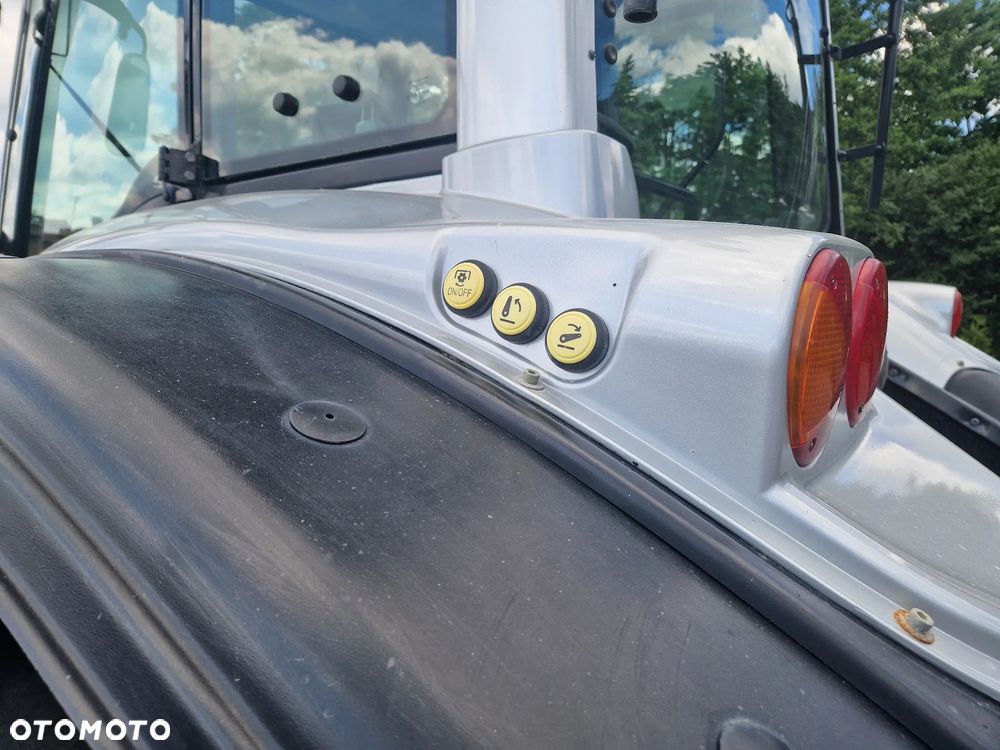 Valtra T190 HiTech PEŁZAKI SPRĘŻARKA - 30