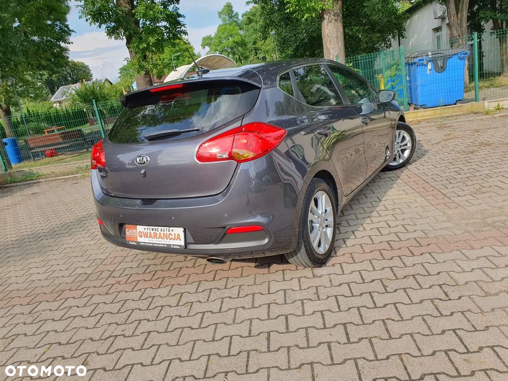 Kia Ceed 1.6 GDI XL - 38