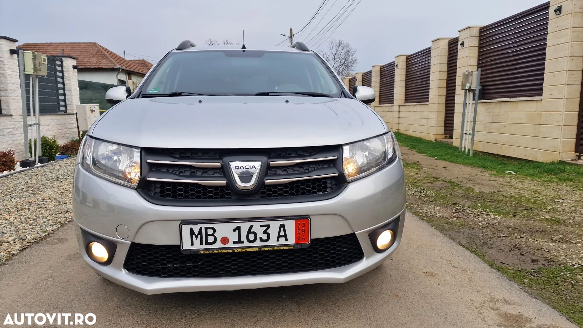 Dacia Logan MCV 1.5 Blue dCi Laureate - 1