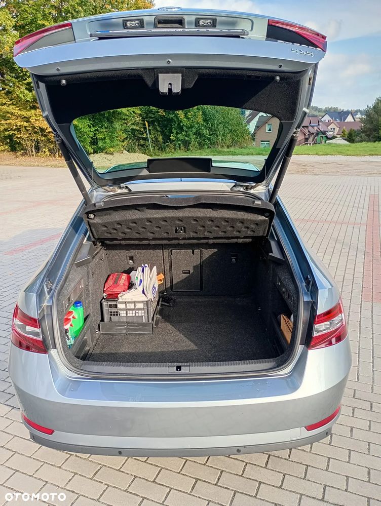 Skoda Superb 2.0 TDI 4x4 Ambition DSG - 5
