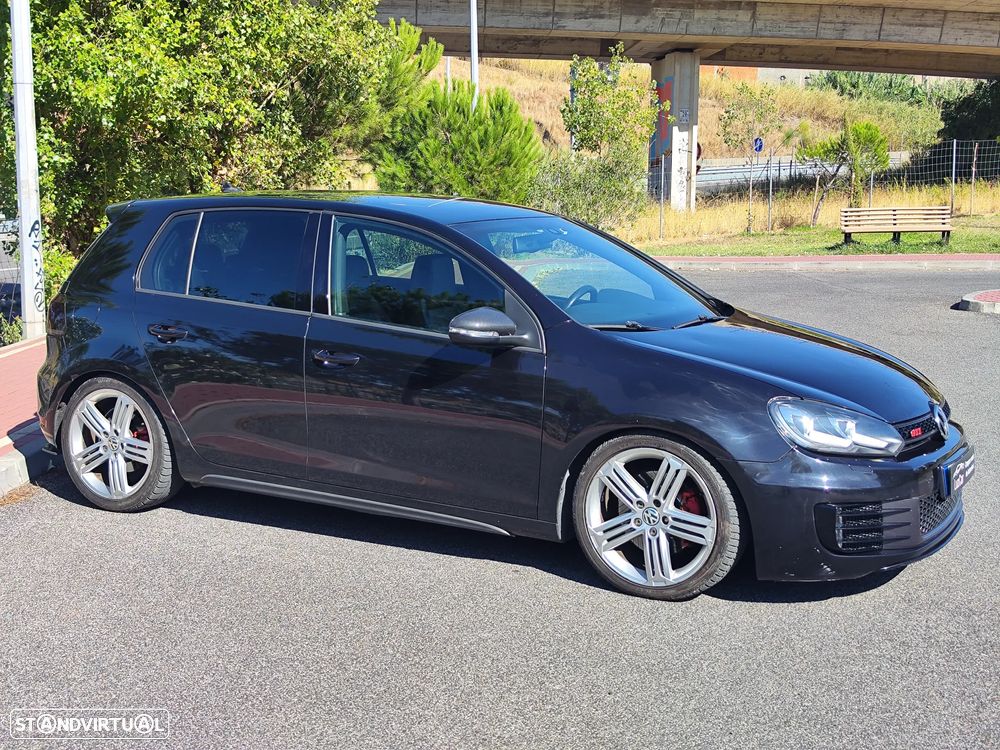 VW Golf 2.0 GTI DSG - 5