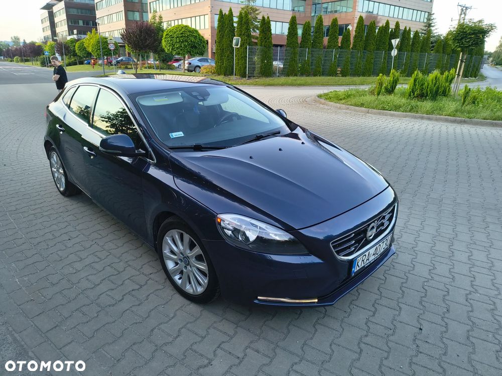 Volvo V40 D2 - 1