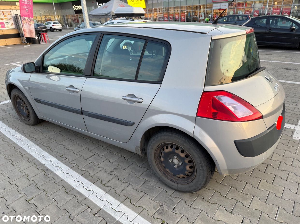 Renault Megane 1.6 Confort Dynamique - 1