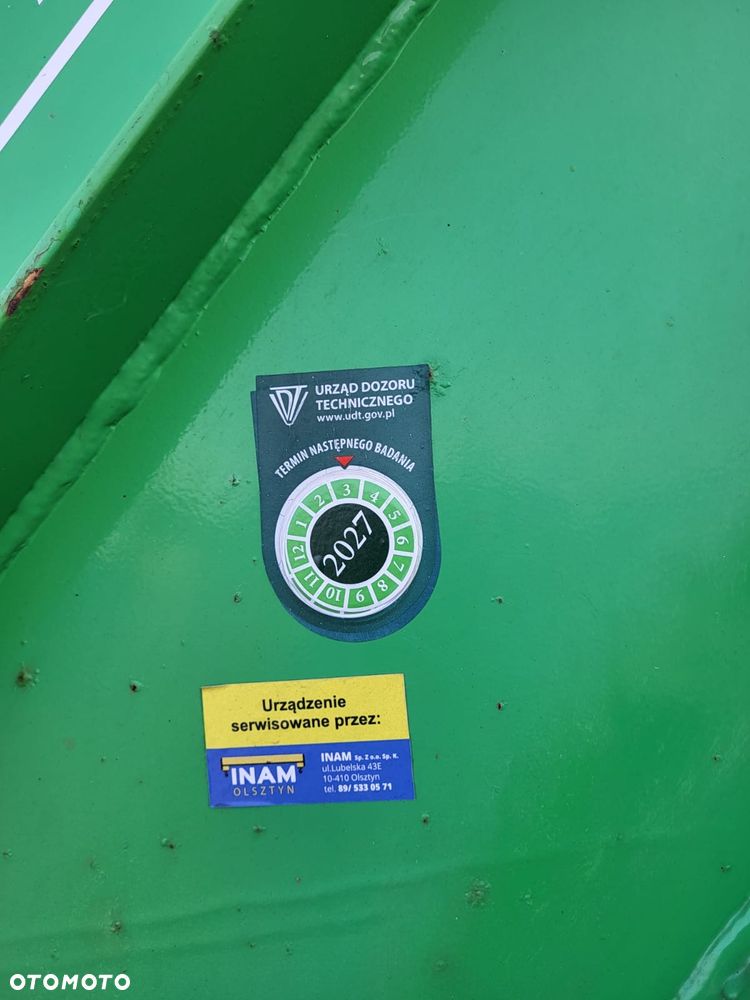 Mercedes-Benz 208D - 7