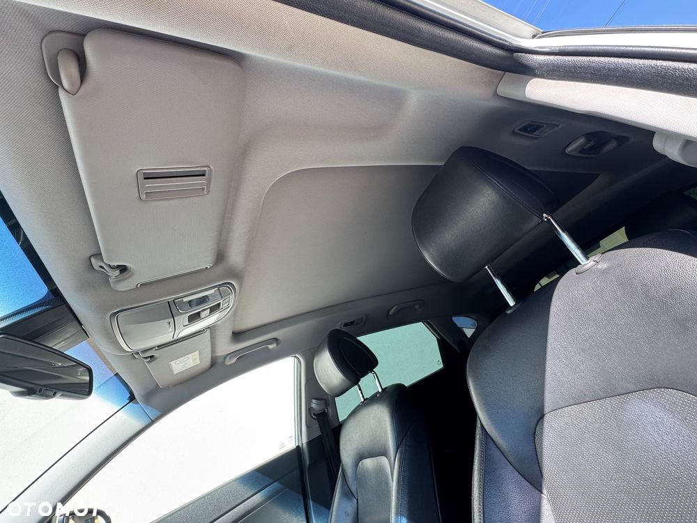 Hyundai Tucson blue 1.7 CRDi 2WD Style - 38