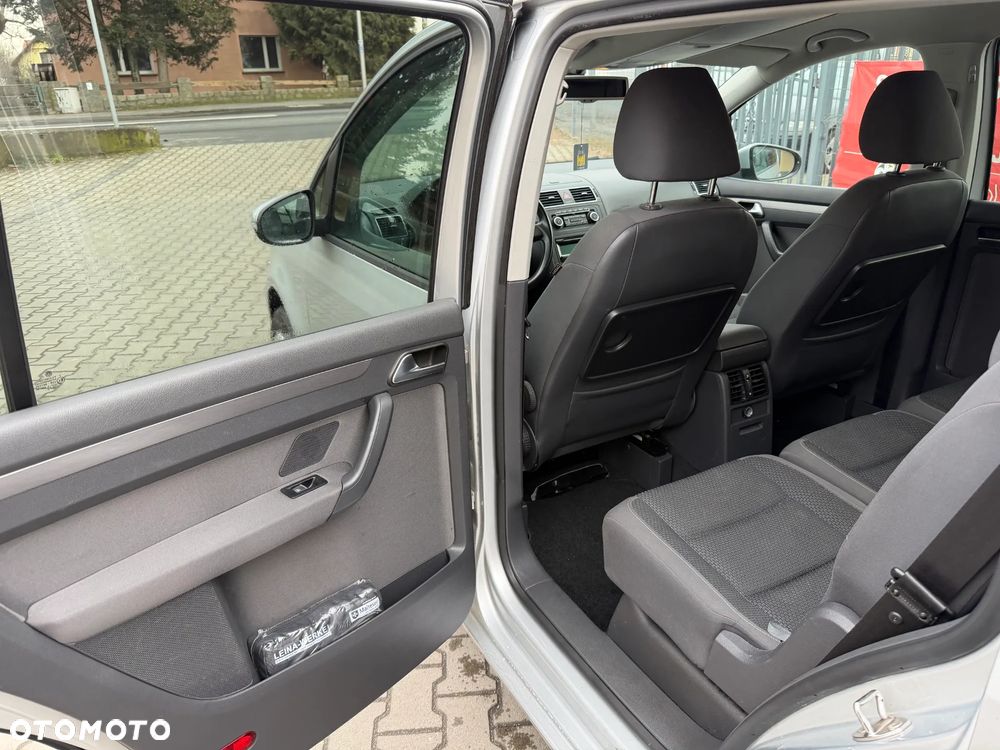 Volkswagen Touran 1.2 TSI Comfortline - 16