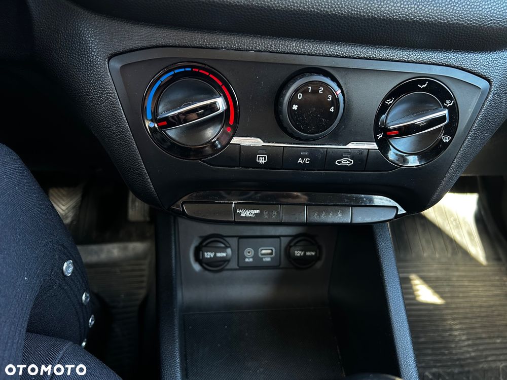 Hyundai i20 - 10