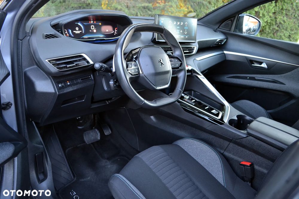Peugeot 3008 - 17