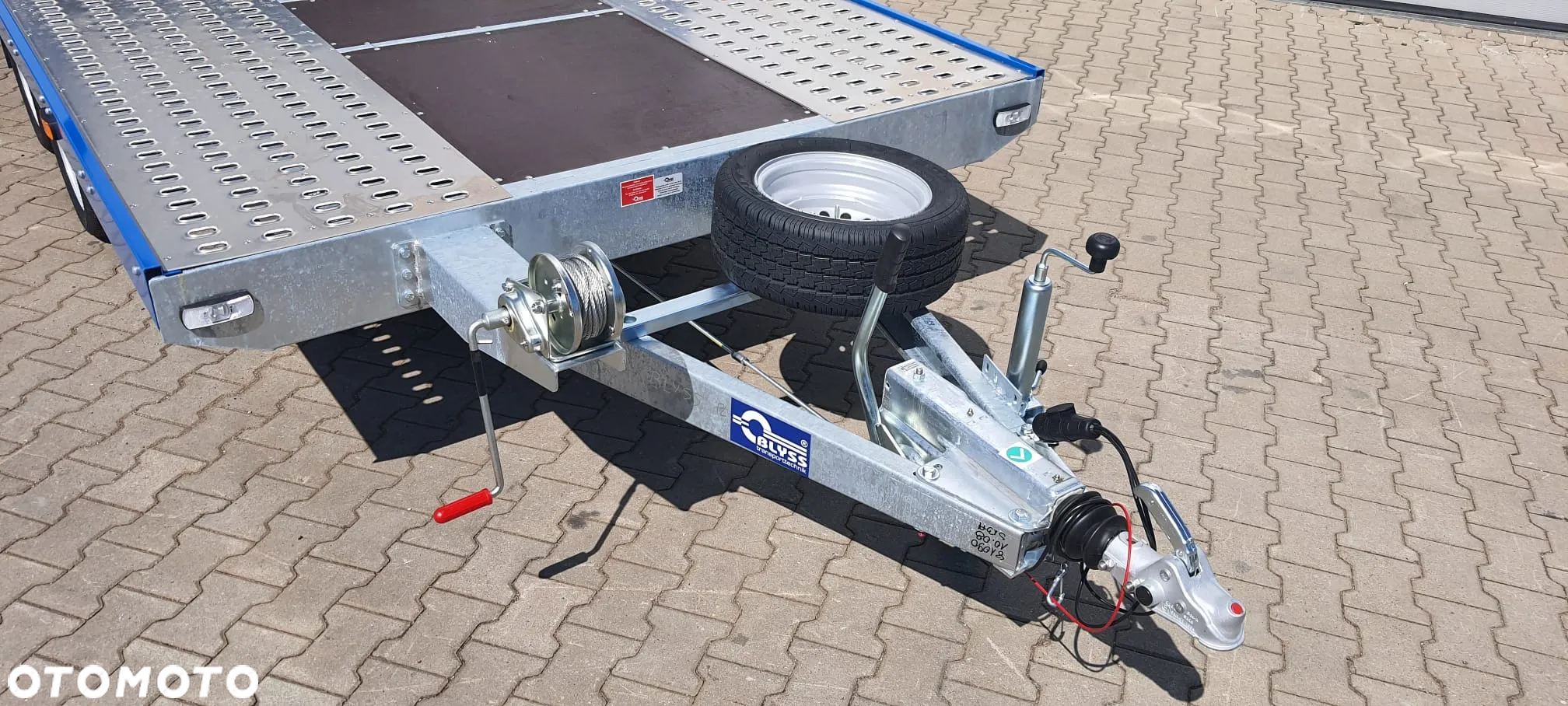 Blyss Przyczepa Laweta Autotransporter RazorBack 450 - 16