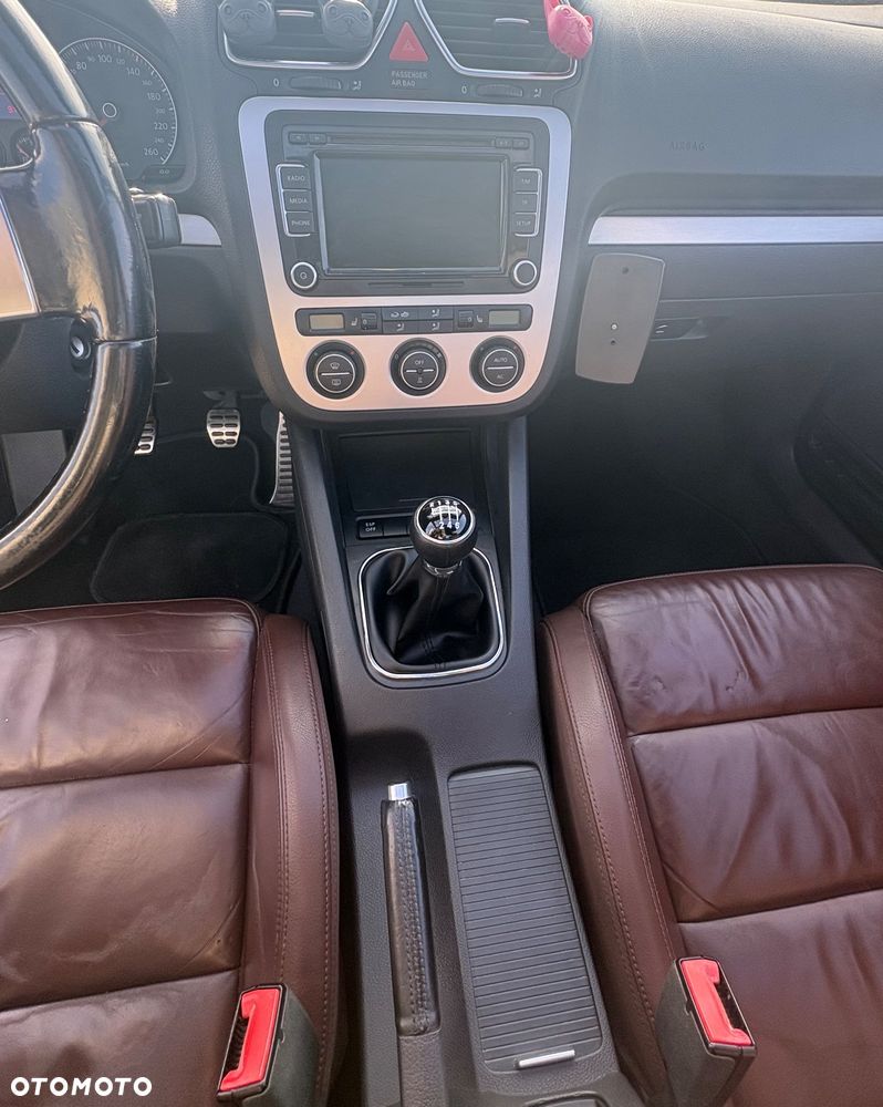 Volkswagen Eos 1.4 TSI - 12