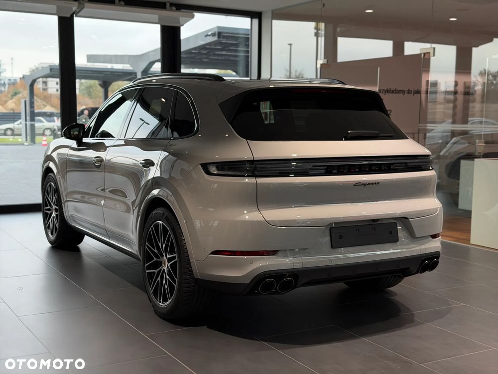 Porsche Cayenne Black Edition - 4