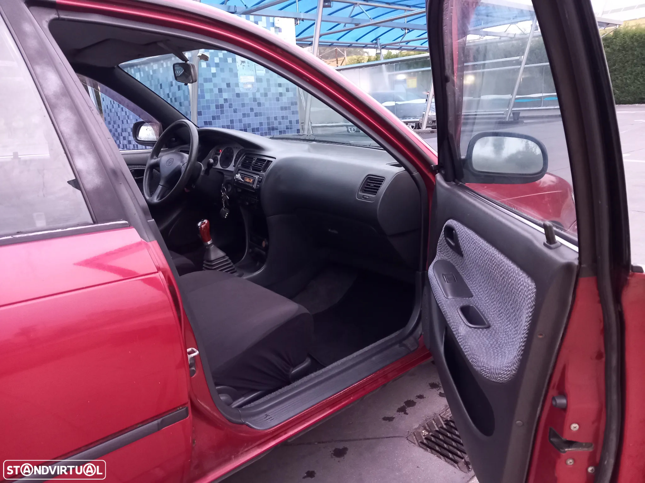 Toyota Corolla Sedan 1.3 XLi - 16